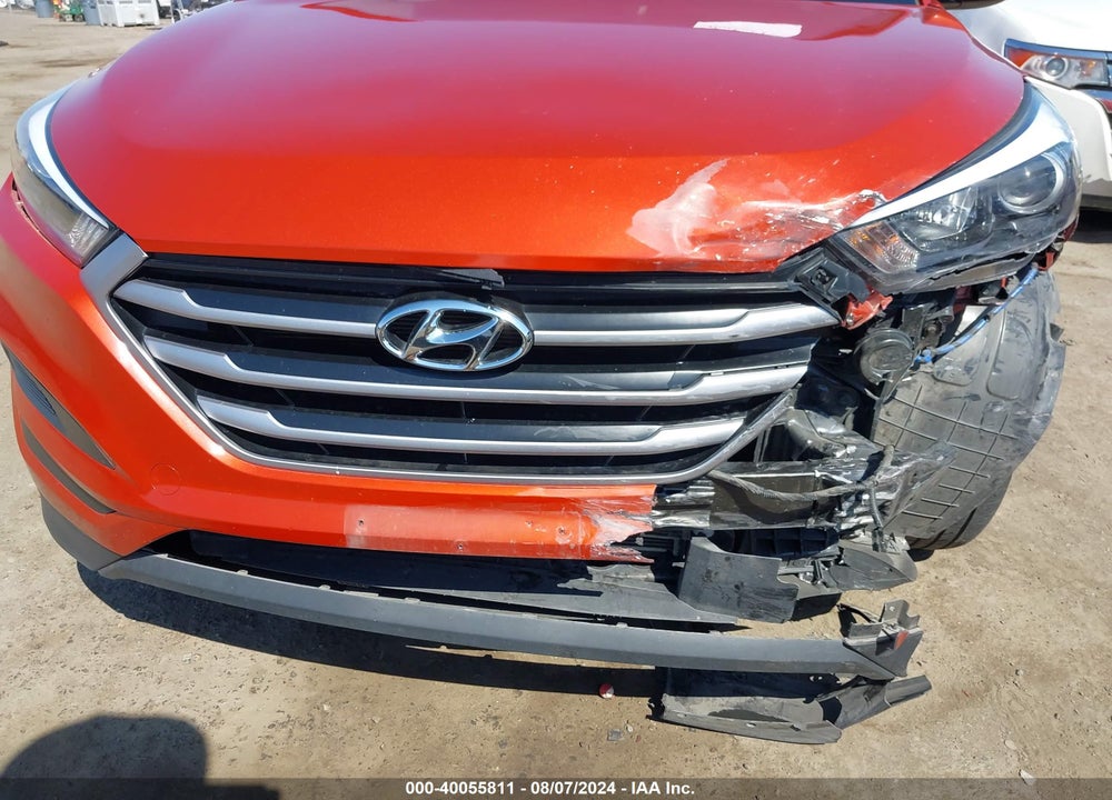 2017 HYUNDAI TUCSON SE VIN: KM8J23A48HU429226