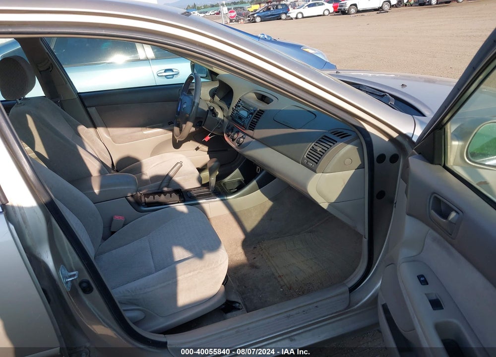 2002 TOYOTA CAMRY LE VIN: JTDBE32K620100956