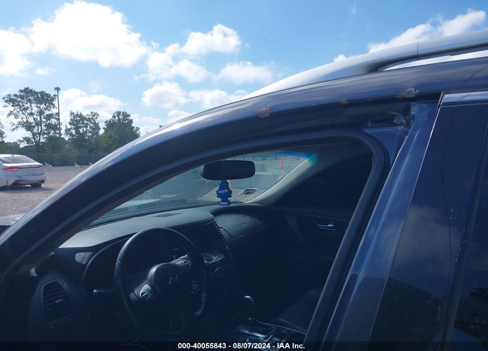 2009 INFINITI FX35 VIN: JNRAS18W19M158284