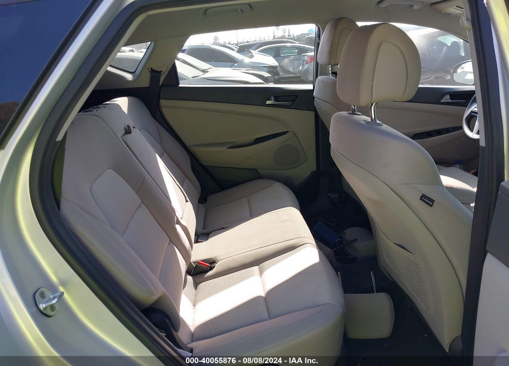 2016 HYUNDAI TUCSON SE VIN: KM8J33A49GU197621