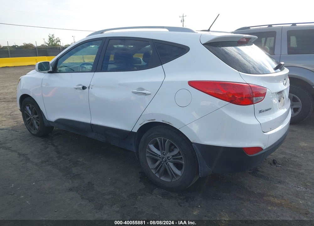 2015 HYUNDAI TUCSON SE VIN: KM8JU3AG0FU015410
