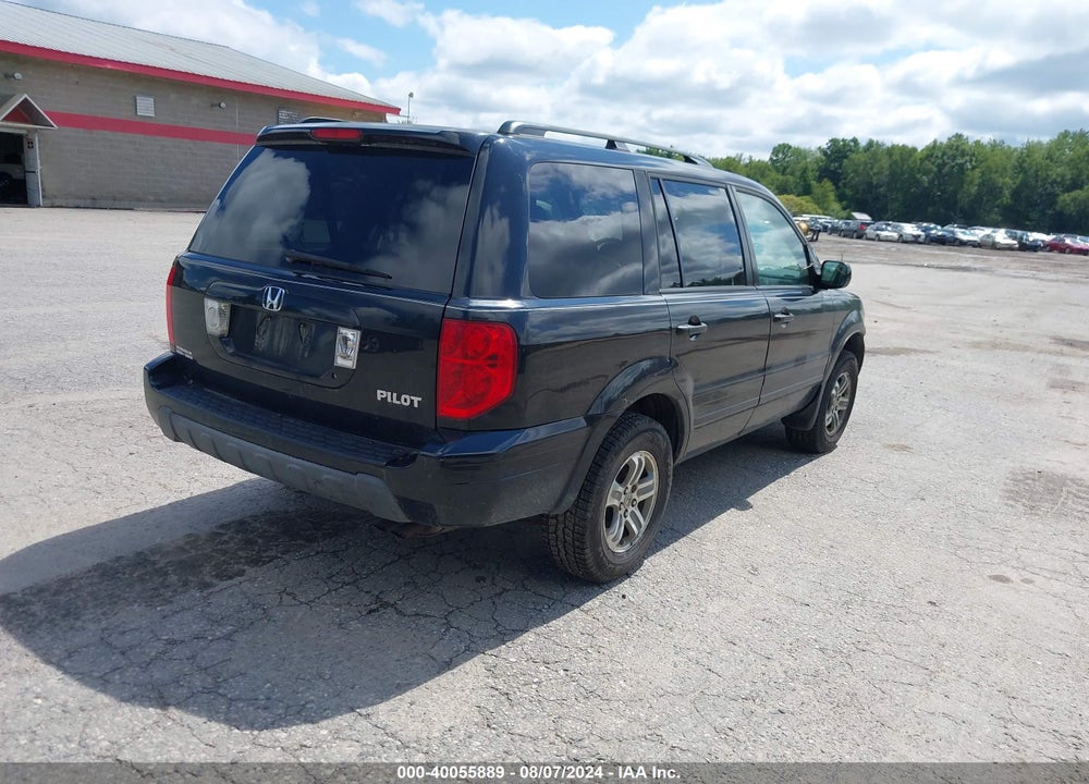2005 HONDA PILOT VIN: 5FNYF18515B050180