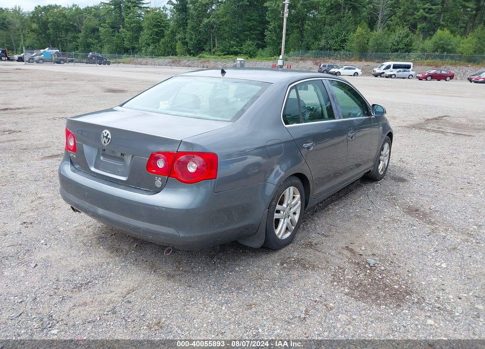 2007 VOLKSWAGEN JETTA WOLFSBURG VIN: 3VWEG71K77M117847