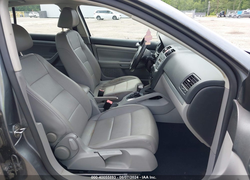 2007 VOLKSWAGEN JETTA WOLFSBURG VIN: 3VWEG71K77M117847