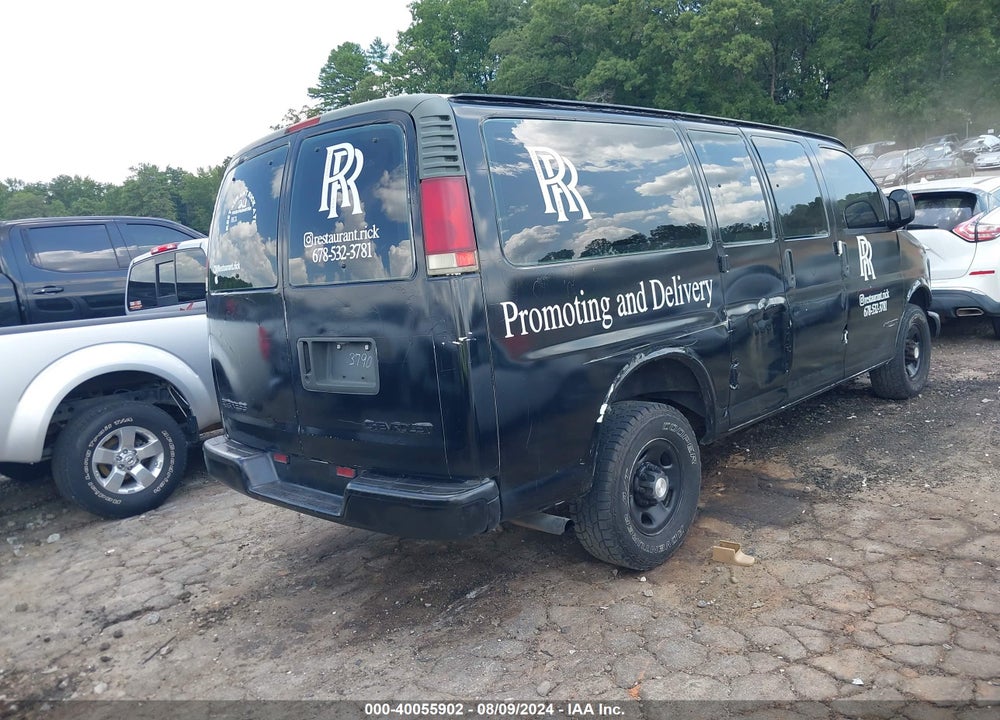 2000 CHEVROLET EXPRESS VIN: 1GNHG35R0Y1235339