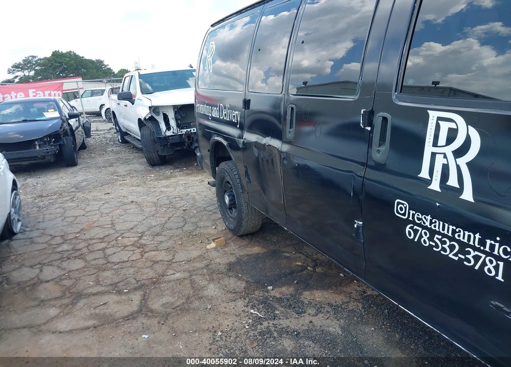 2000 CHEVROLET EXPRESS VIN: 1GNHG35R0Y1235339