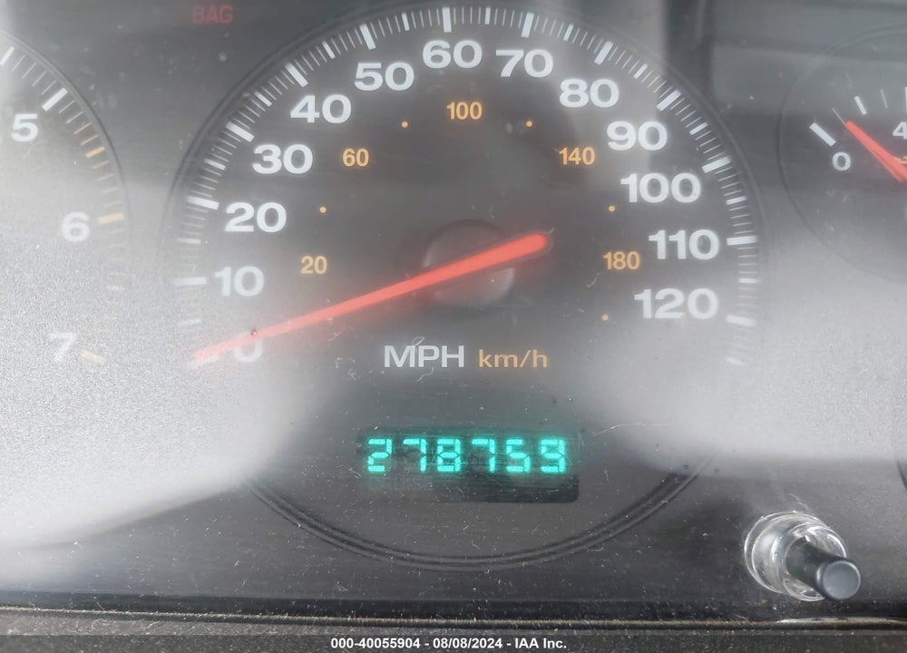 2000 JEEP GRAND CHEROKEE LAREDO VIN: 1J4GW48S5YC405463