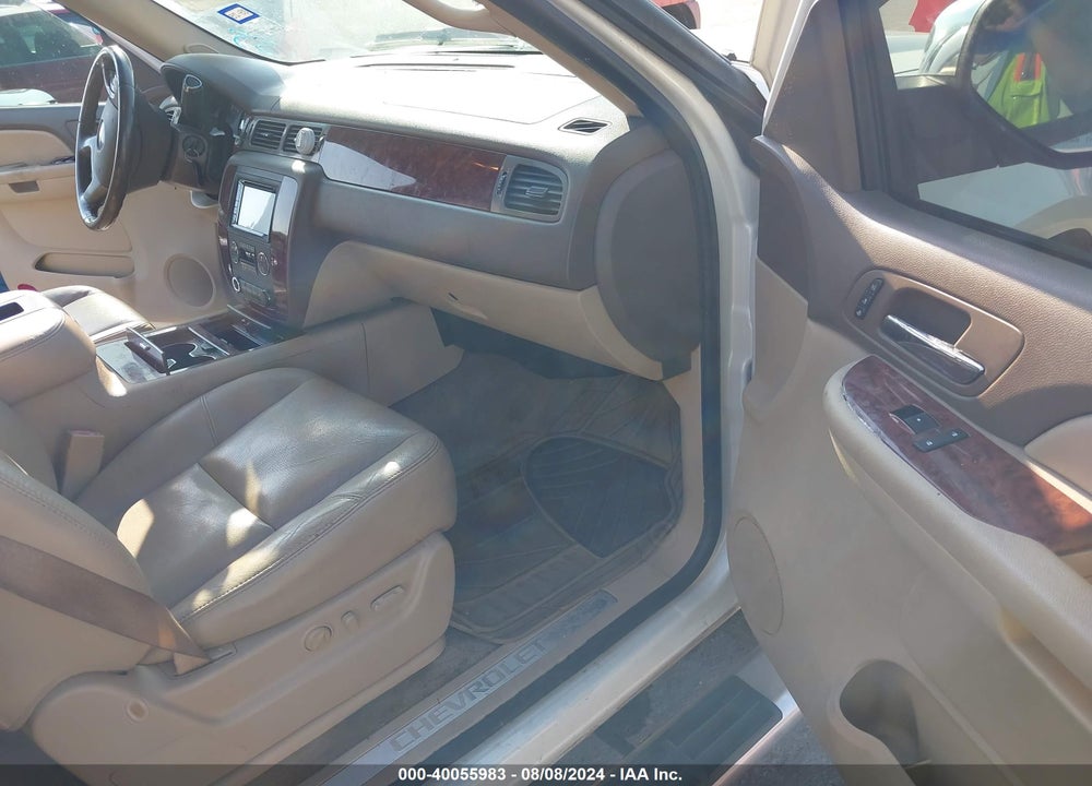 2009 CHEVROLET AVALANCHE 1500 LTZ VIN: 3GNEC32J69G279393