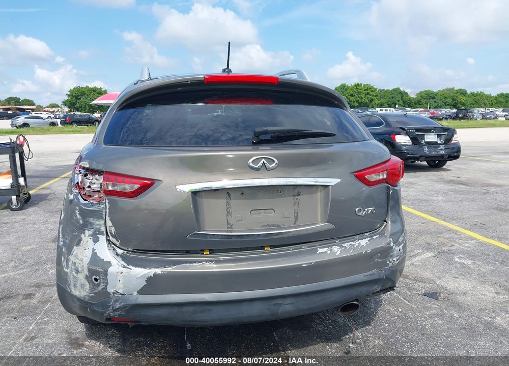2014 INFINITI QX70 VIN: JN8CS1MU1EM451033