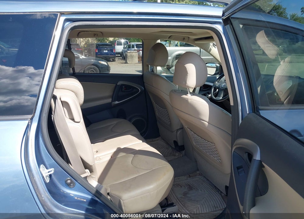 2008 TOYOTA RAV4 LIMITED VIN: JTMBK31VX85041782