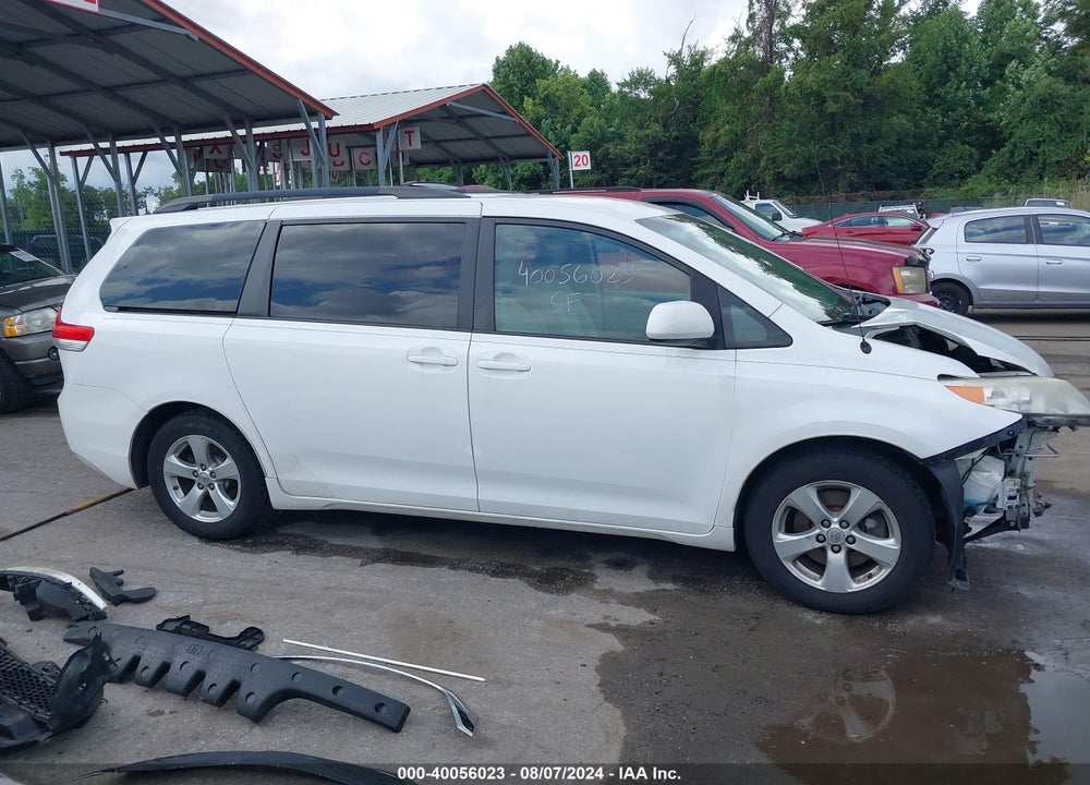2014 TOYOTA SIENNA LE VIN: 5TDKK3DC7ES515218