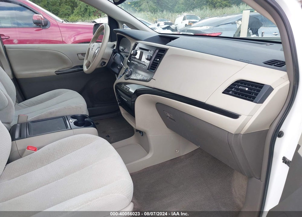 2014 TOYOTA SIENNA LE VIN: 5TDKK3DC7ES515218