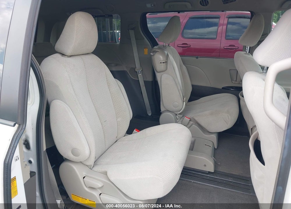 2014 TOYOTA SIENNA LE VIN: 5TDKK3DC7ES515218