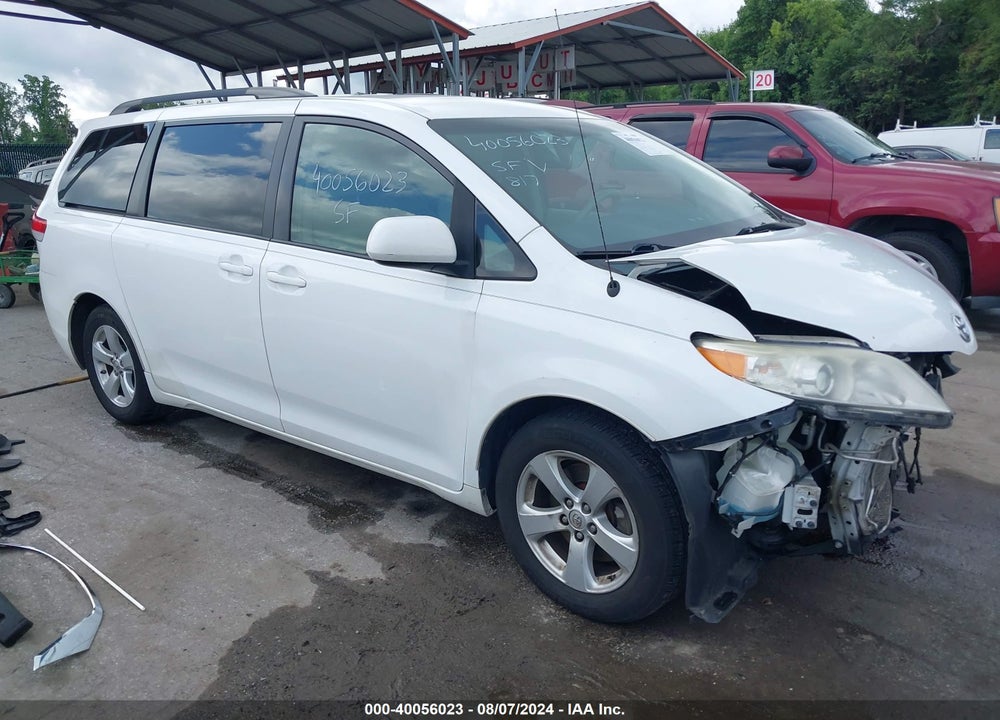 2014 TOYOTA SIENNA LE VIN: 5TDKK3DC7ES515218