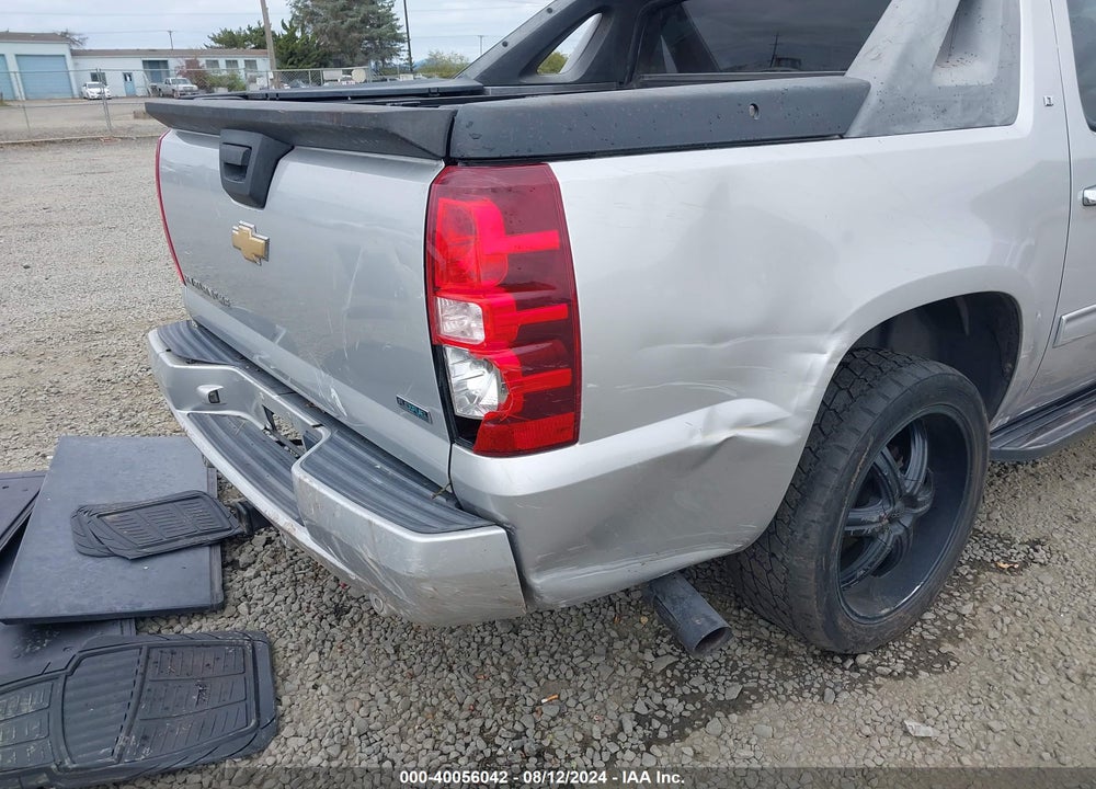 2010 CHEVROLET AVALANCHE LT VIN: 3GNVKFE07AG222308