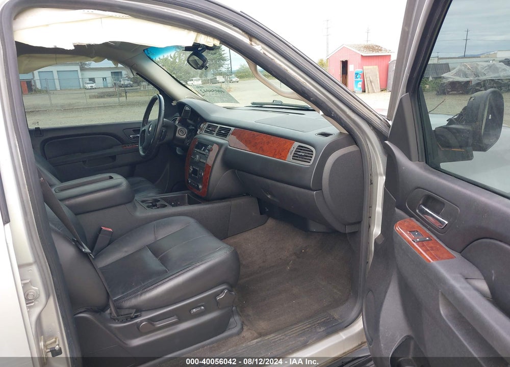 2010 CHEVROLET AVALANCHE LT VIN: 3GNVKFE07AG222308