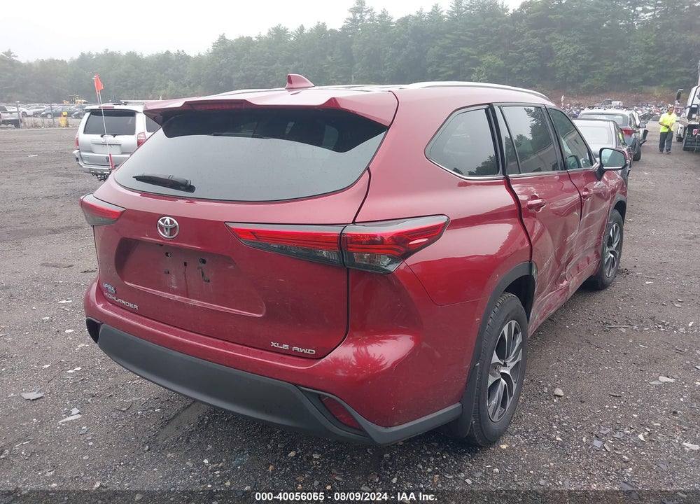 2020 TOYOTA HIGHLANDER XLE VIN: 5TDGZRBH7LS017861