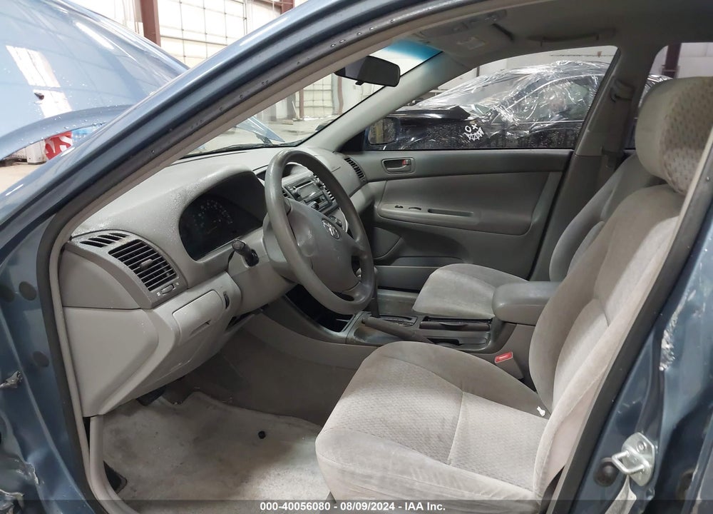 2002 TOYOTA CAMRY LE/SE/XLE VIN: JTDBE32K120081278
