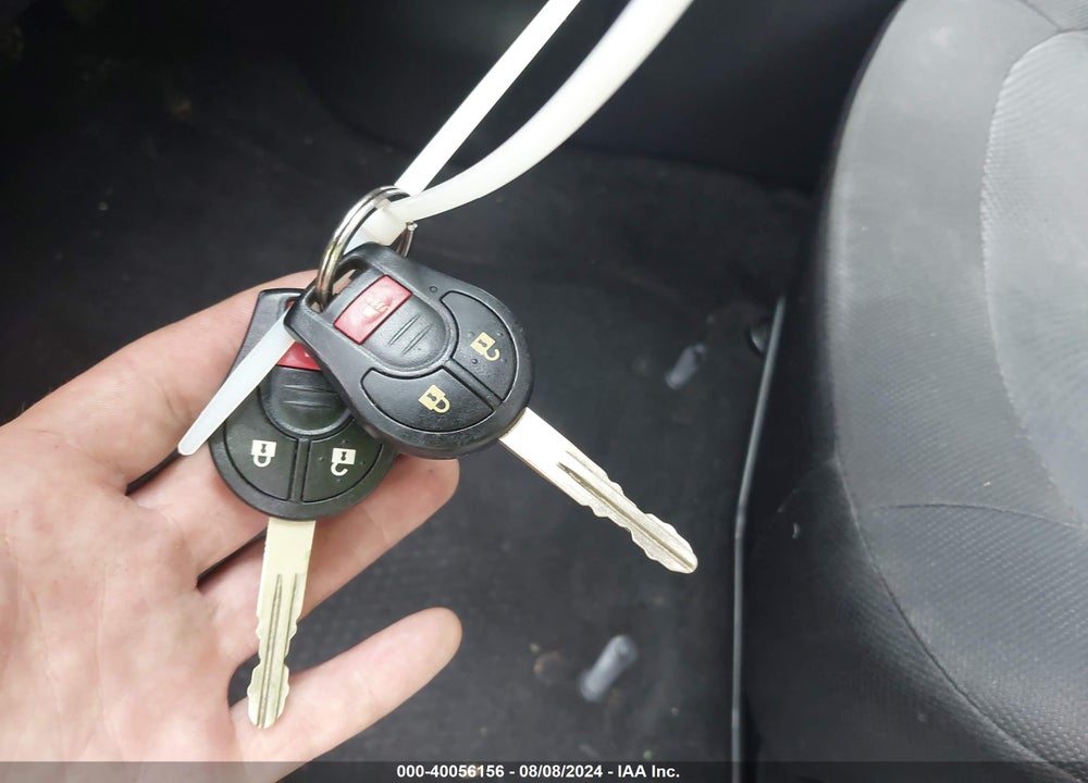 2015 NISSAN ROGUE SELECT VIN: JN8AS5MV4FW752182