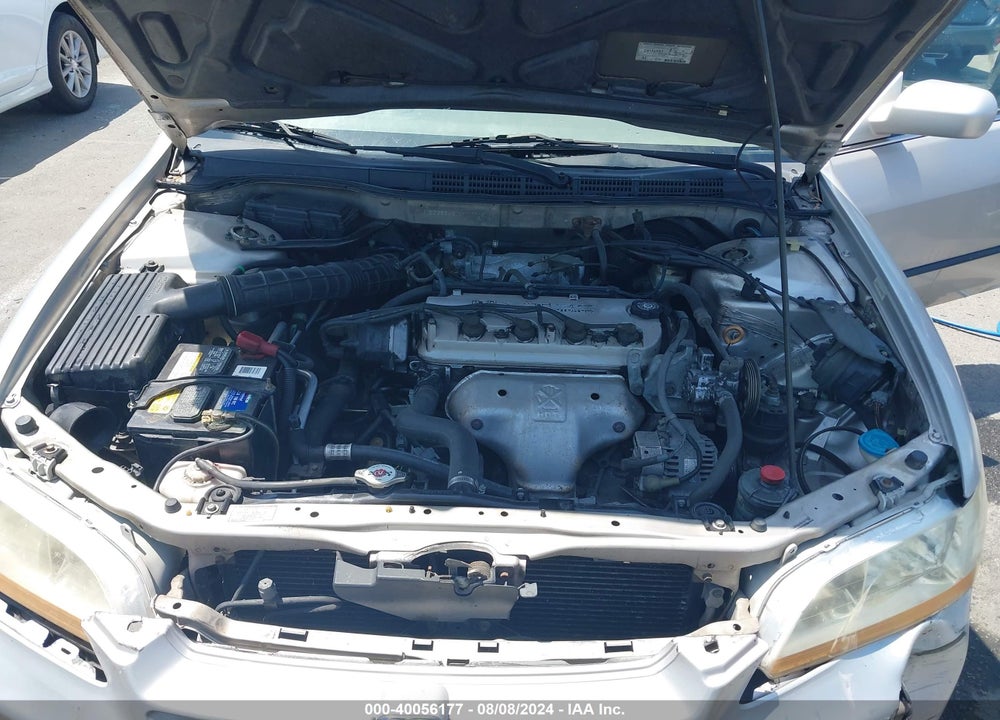 1998 HONDA ACCORD VIN: 1HGCG5642WA183339