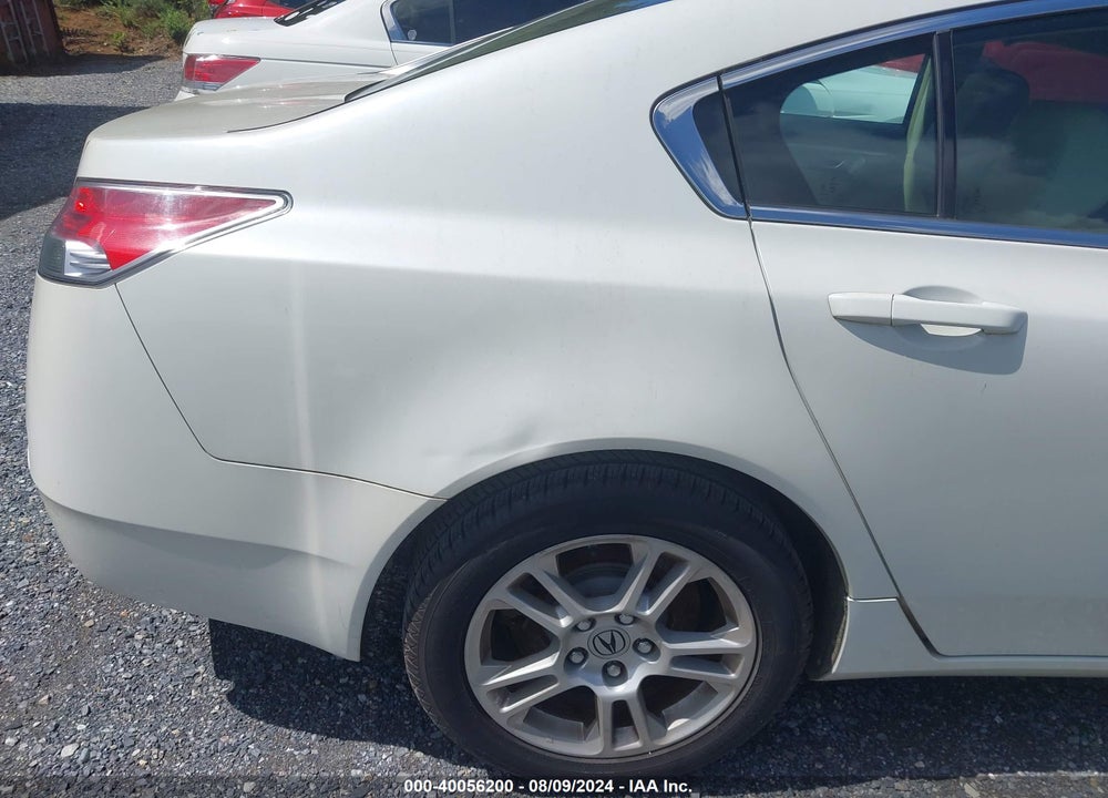 2010 ACURA TL VIN: 19UUA8F23AA002554