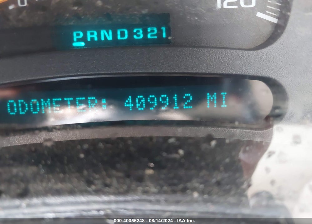 2004 CHEVROLET TAHOE LT VIN: 1GNEK13Z14R137294