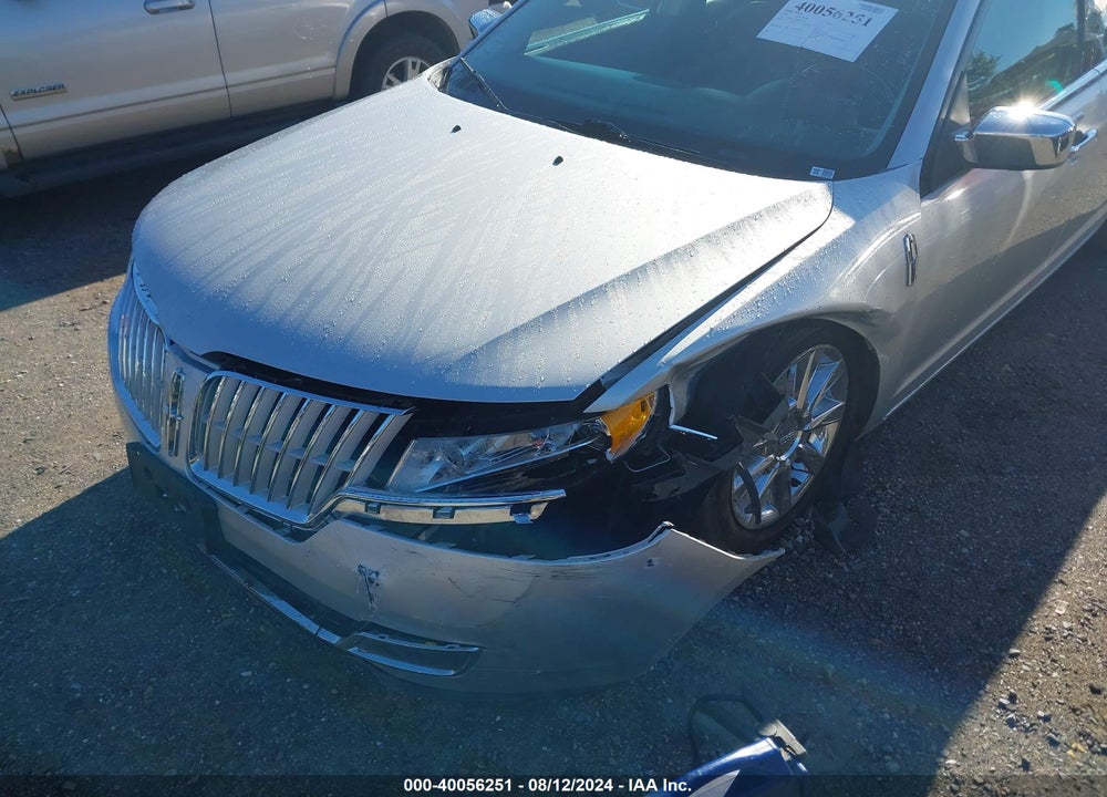 2011 LINCOLN MKZ VIN: 3LNHL2JC2BR767992