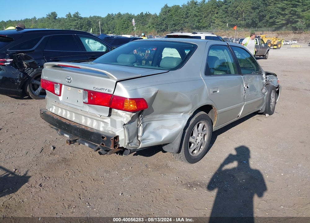 2000 TOYOTA CAMRY LE VIN: 4T1BG22K0YU680335