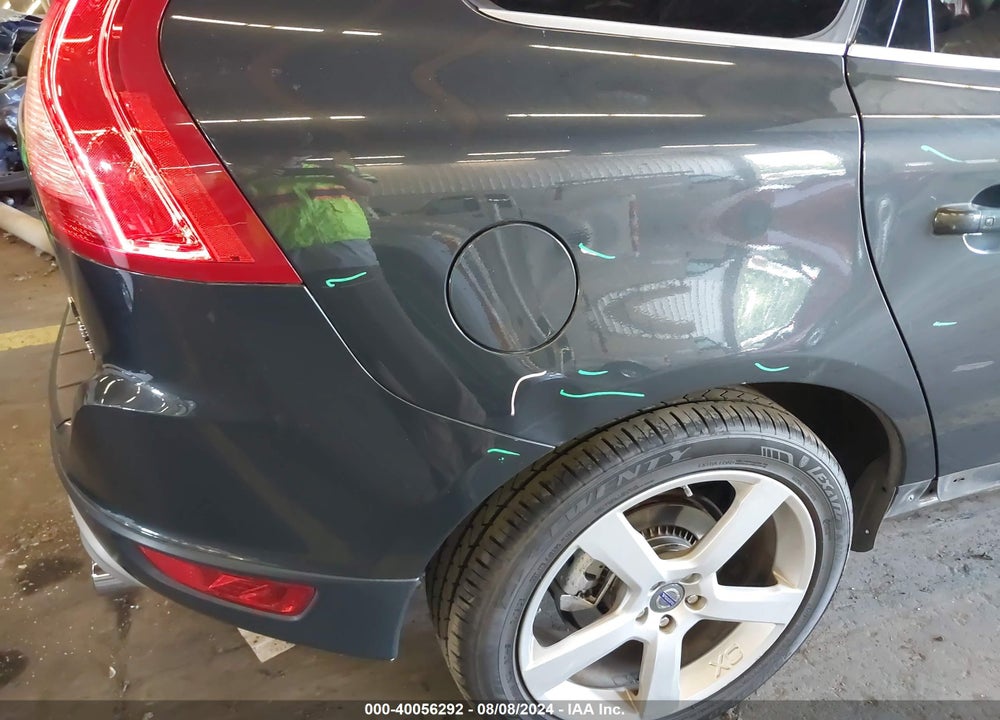 2012 VOLVO XC60 T6/T6 PLATINUM/T6 PREMIER PLUS/T6 R-DESIGN/T6 R-DESIGN PLATINUM/T6 R-DESIGN PREMIER PLUS VIN: YV4902DZ1C2322826