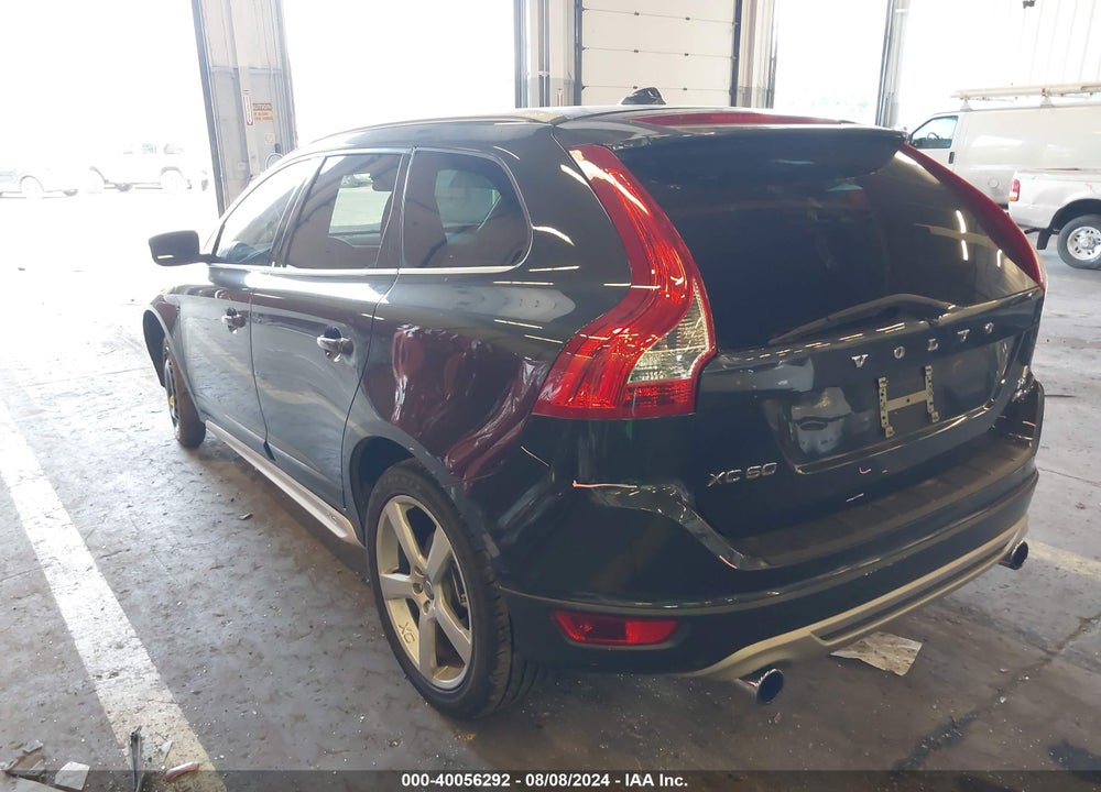 2012 VOLVO XC60 T6/T6 PLATINUM/T6 PREMIER PLUS/T6 R-DESIGN/T6 R-DESIGN PLATINUM/T6 R-DESIGN PREMIER PLUS VIN: YV4902DZ1C2322826