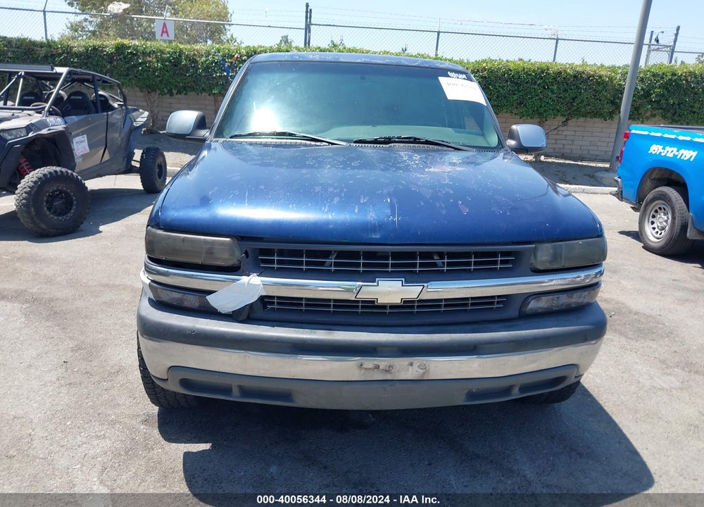 2002 CHEVROLET SILVERADO 1500 LS VIN: 2GCEC19V621297705