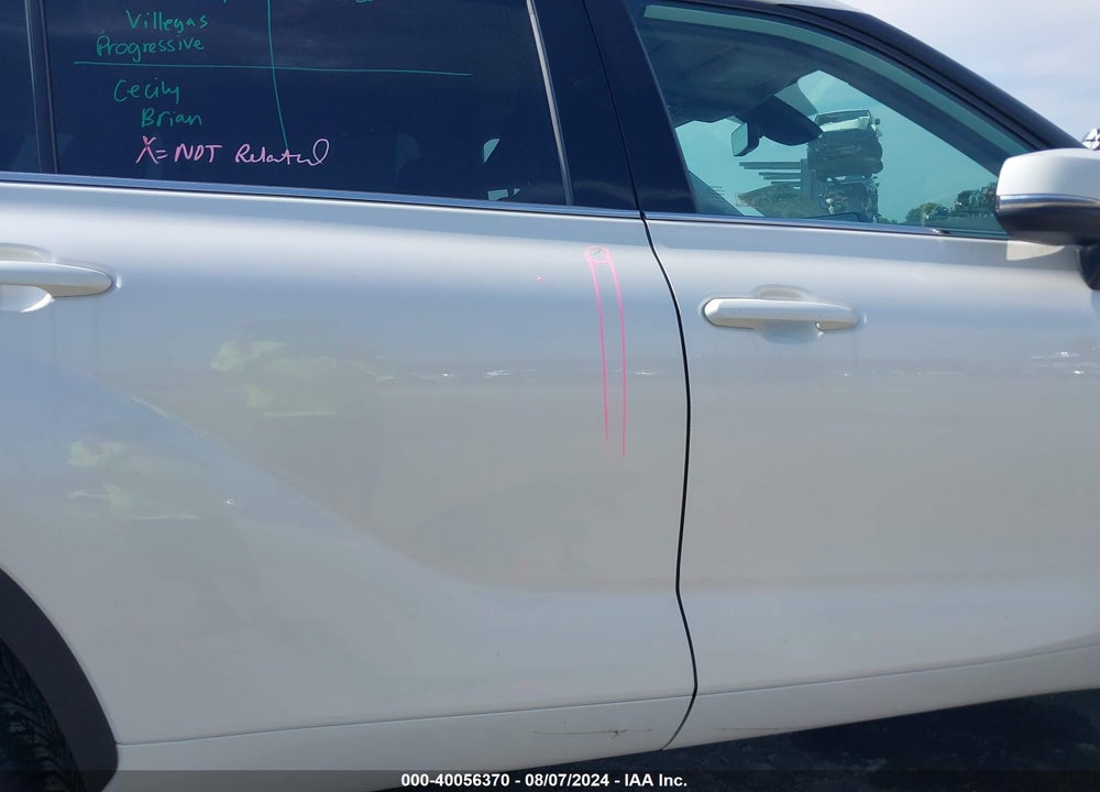2020 TOYOTA HIGHLANDER XLE VIN: 5TDGZRAH0LS513151