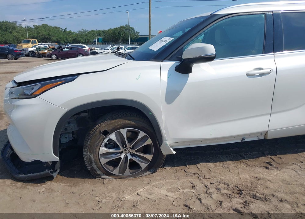 2020 TOYOTA HIGHLANDER XLE VIN: 5TDGZRAH0LS513151