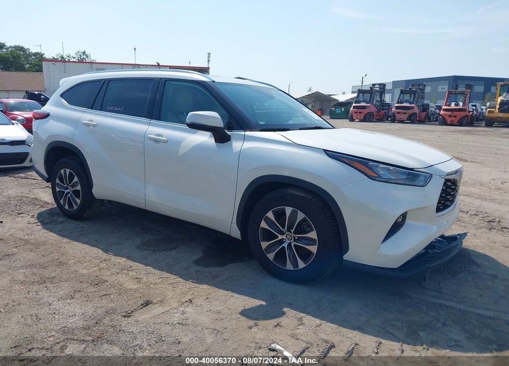 2020 TOYOTA HIGHLANDER XLE VIN: 5TDGZRAH0LS513151
