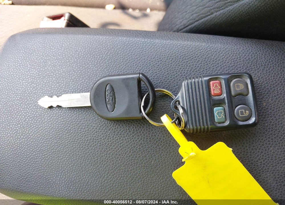 2009 FORD FOCUS SES VIN: 1FAHP36N89W188530