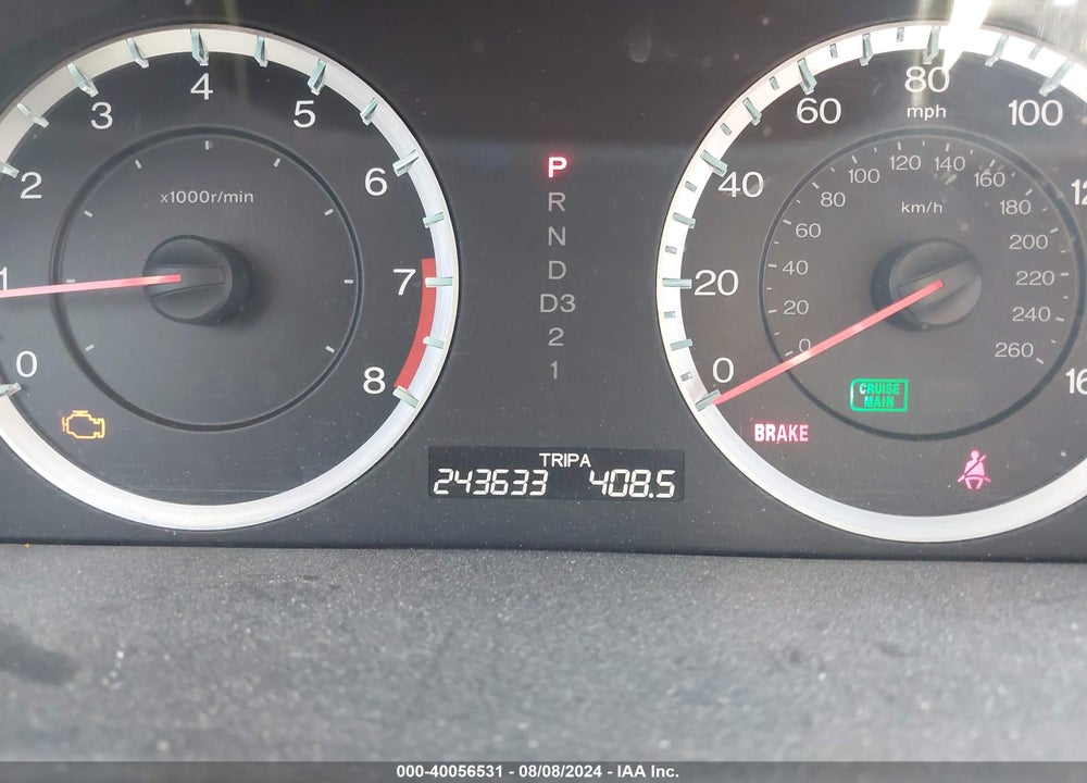 2011 HONDA ACCORD 2.4 LX VIN: 1HGCP2F30BA015005