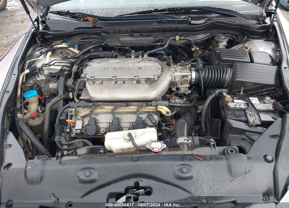 2005 HONDA ACCORD 3.0 EX VIN: 1HGCM82605A013576