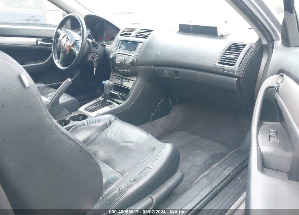 2005 HONDA ACCORD 3.0 EX VIN: 1HGCM82605A013576