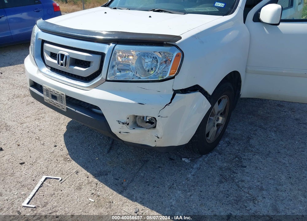 2011 HONDA PILOT EX VIN: 5FNYF3H4XBB033750