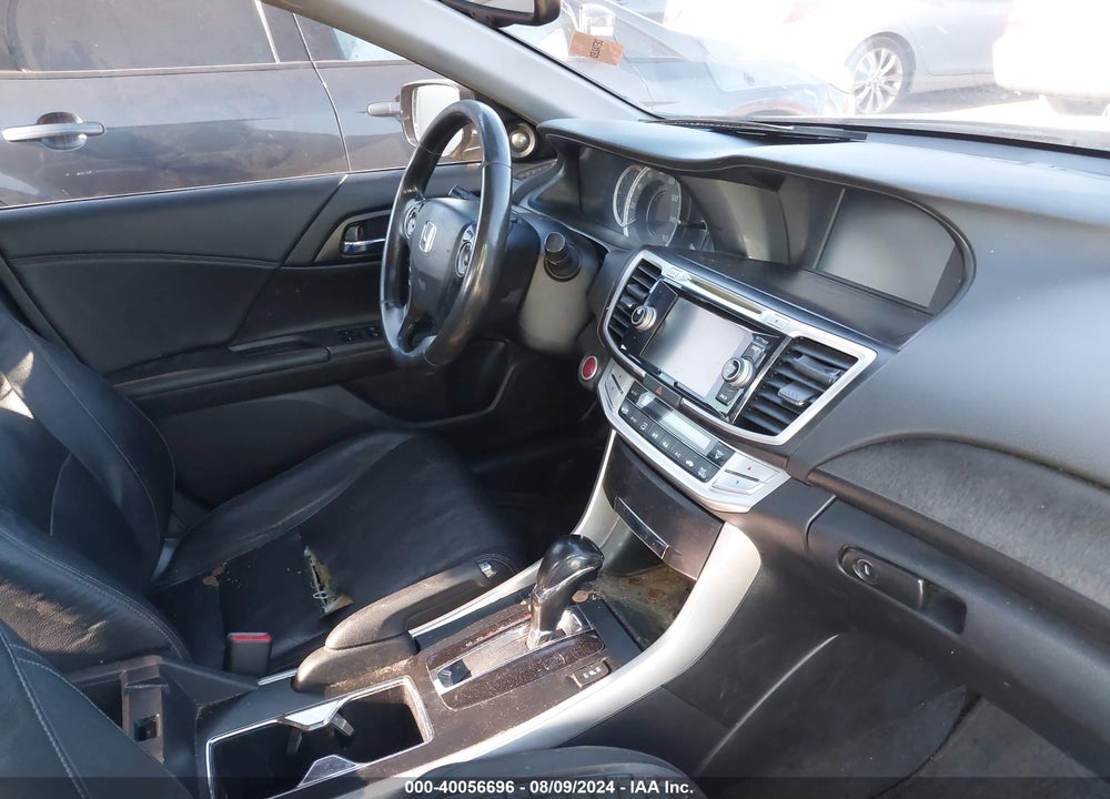 2015 HONDA ACCORD EX-L V-6 VIN: 1HGCR3F86FA004592
