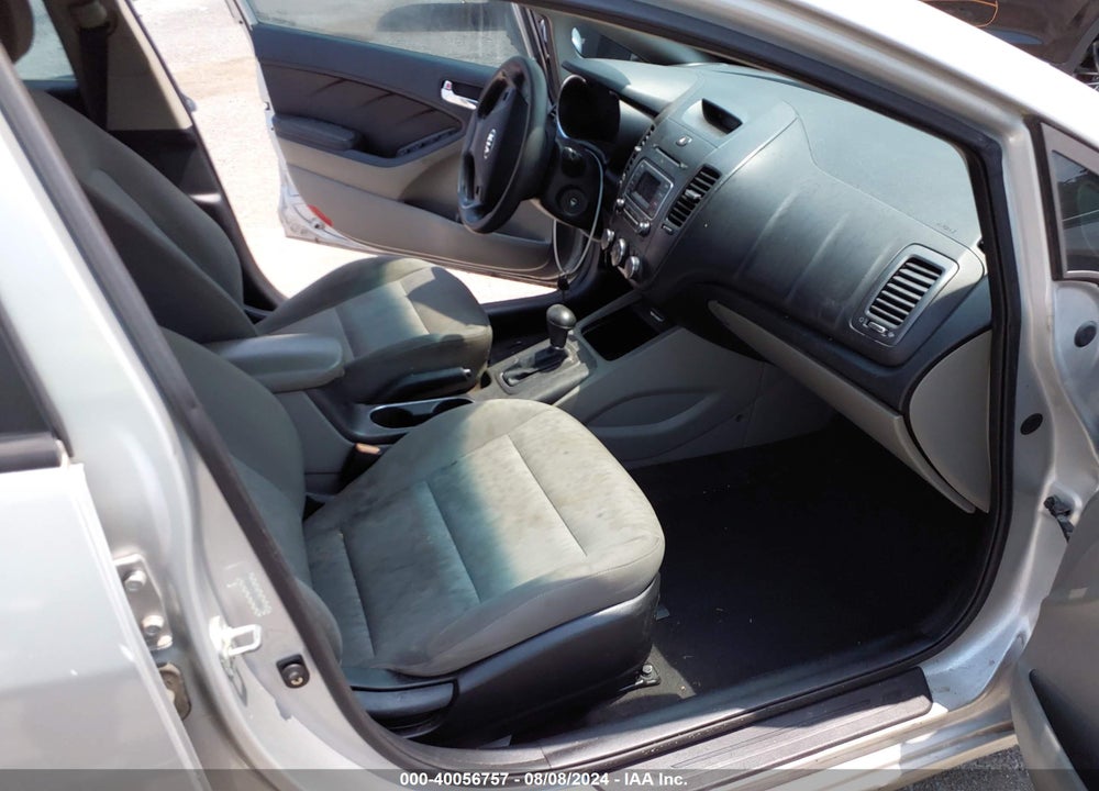 2015 KIA FORTE LX VIN: KNAFK4A68F5368854