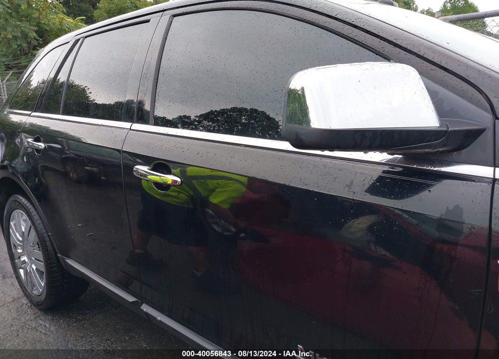 2008 LINCOLN MKX VIN: 2LMDU88CX8BJ03357