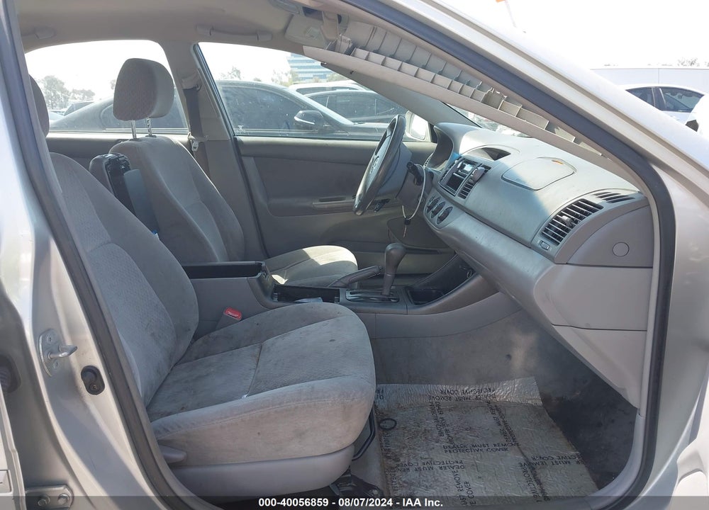 2004 TOYOTA CAMRY LE VIN: 4T1BE32K84U797683