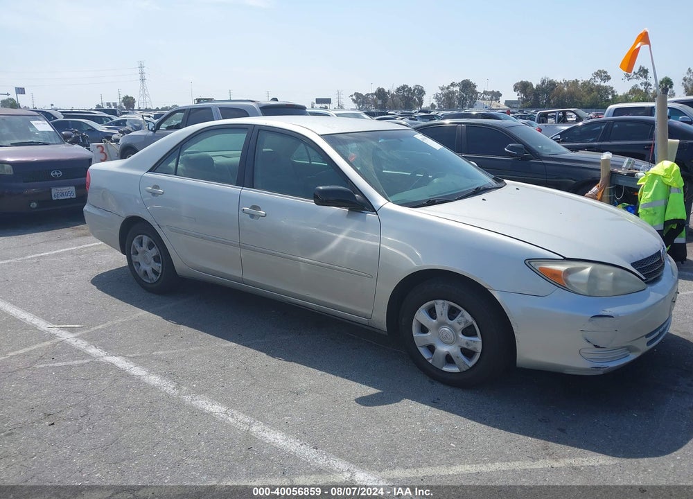 2004 TOYOTA CAMRY LE VIN: 4T1BE32K84U797683
