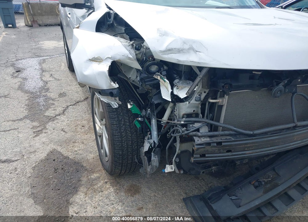 2014 NISSAN ROGUE SL VIN: 5N1AT2MV0EC753963