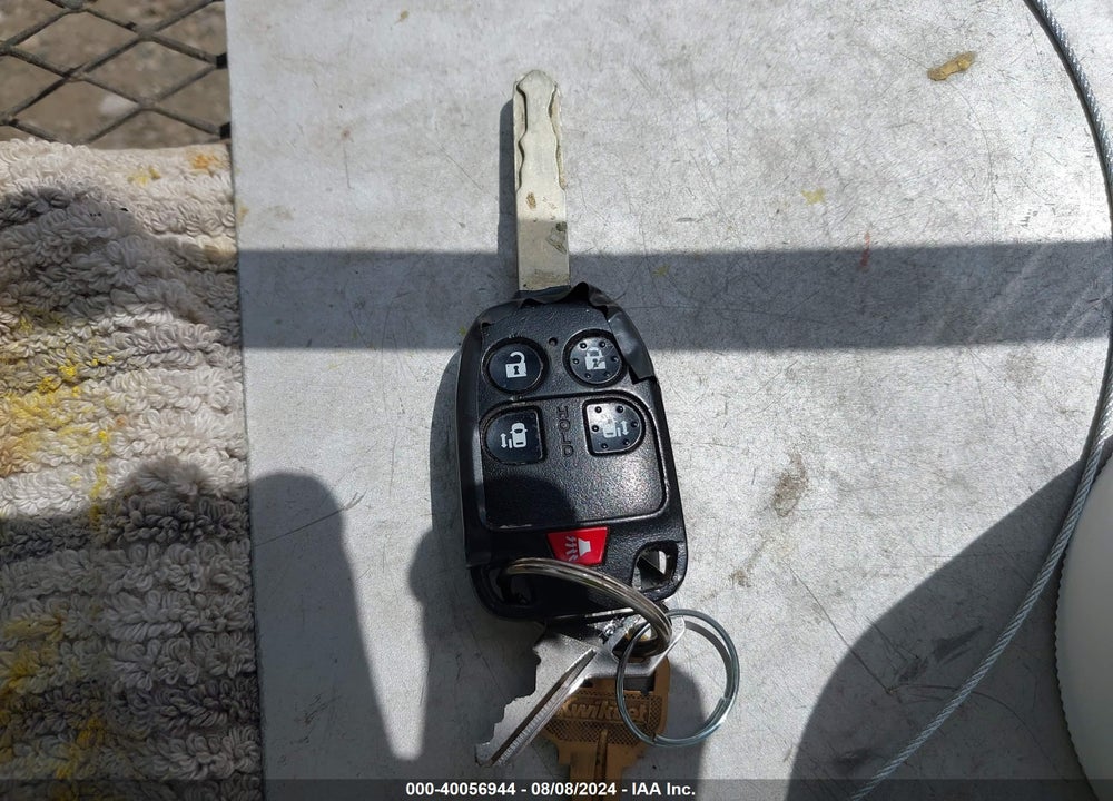 2011 HONDA ODYSSEY EX VIN: 5FNRL5H42BB062541