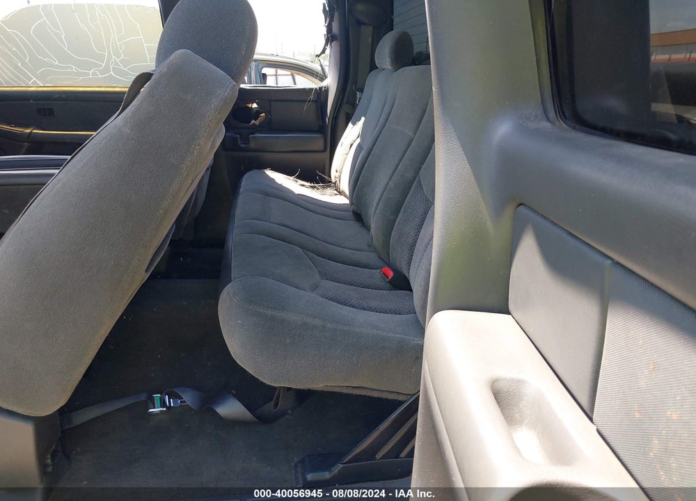 2003 CHEVROLET SILVERADO 1500 LS VIN: 2GCEK19T431164010