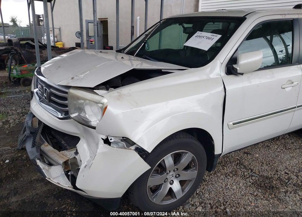 2014 HONDA PILOT TOURING VIN: 5FNYF4H98EB013275