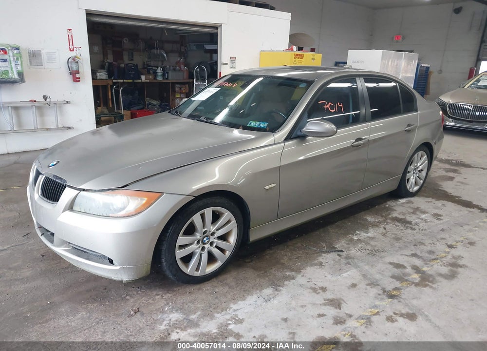 2007 BMW 328I VIN: WBAVA33547KX80057
