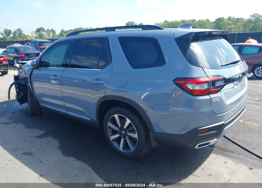2025 HONDA PILOT 2WD TOURING VIN: 5FNYG2H79SB008968
